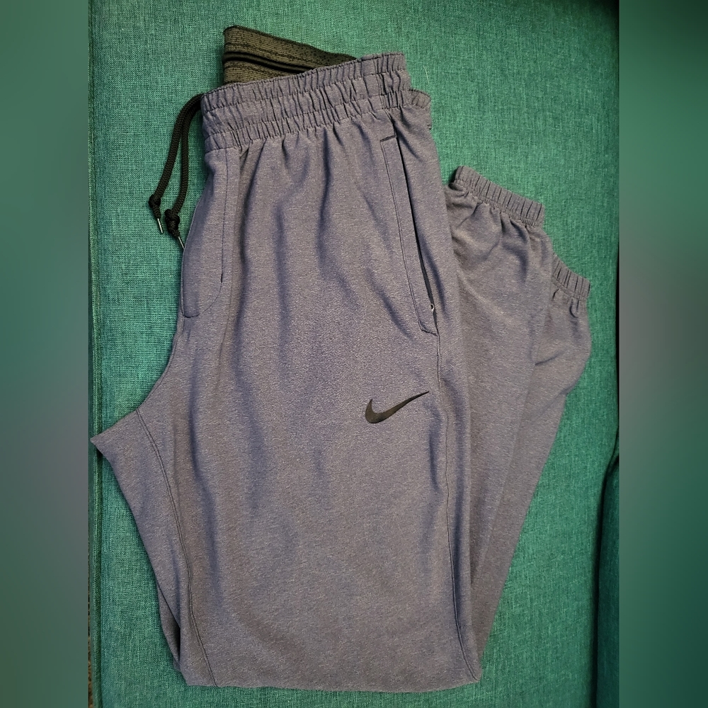 Nike Joggers